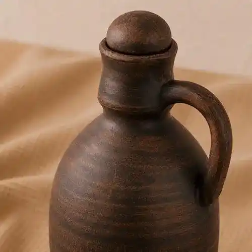 Пляшка глиняна для алкоголю 1л гладка