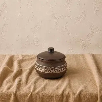 Ковбасник з глини 0,85л ангоб