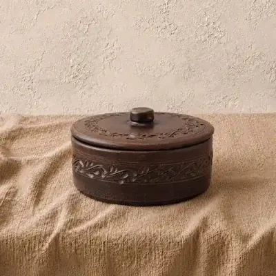 Банка (бочка) з глини Гречаник 0.3л різьблена