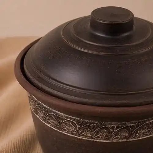 Каструля глиняна без ручок 2л ангоб