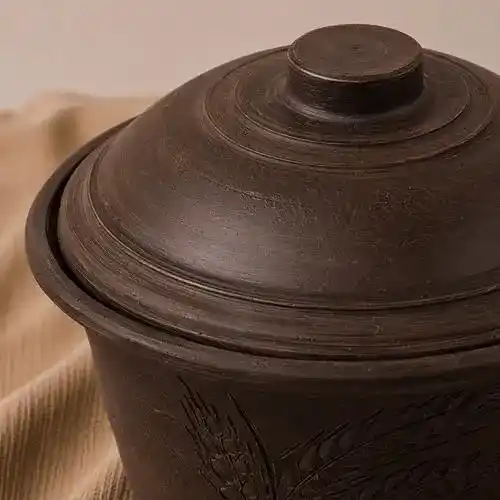 Каструля глиняна без ручок 2л колос