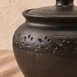 Ковбасник глиняний 2.5л  різьблений